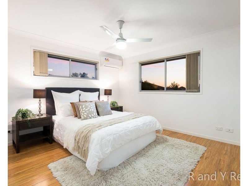 28 Earnshaw Street, Calamvale QLD 4116