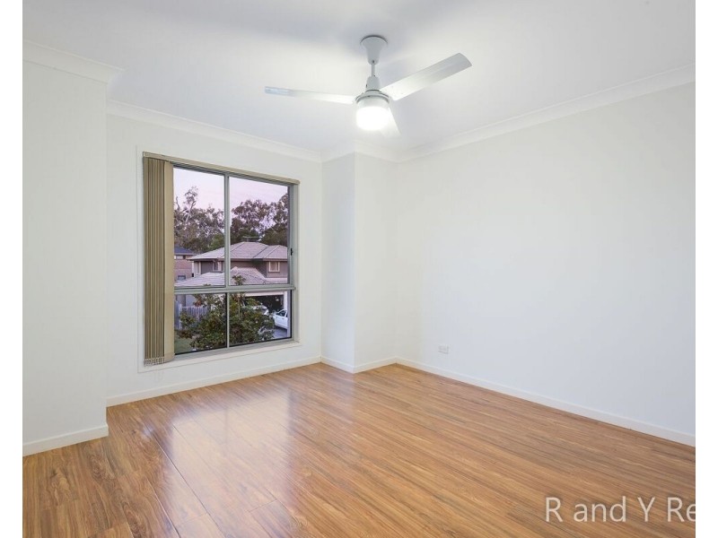 28 Earnshaw Street, Calamvale QLD 4116