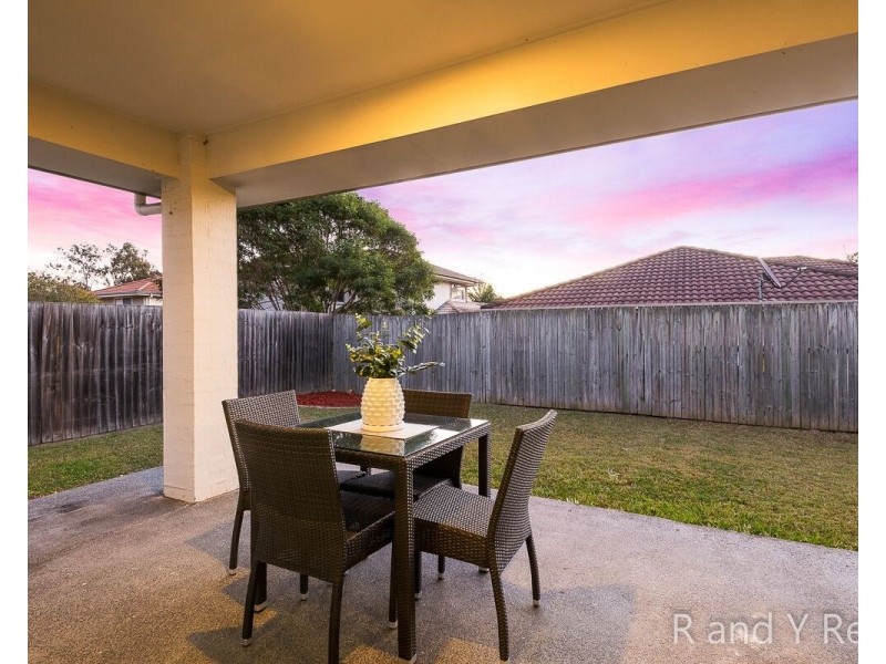 28 Earnshaw Street, Calamvale QLD 4116