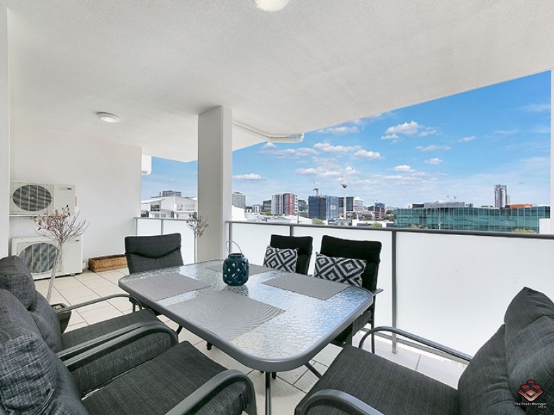 246 Arthur Street, Teneriffe QLD 4005