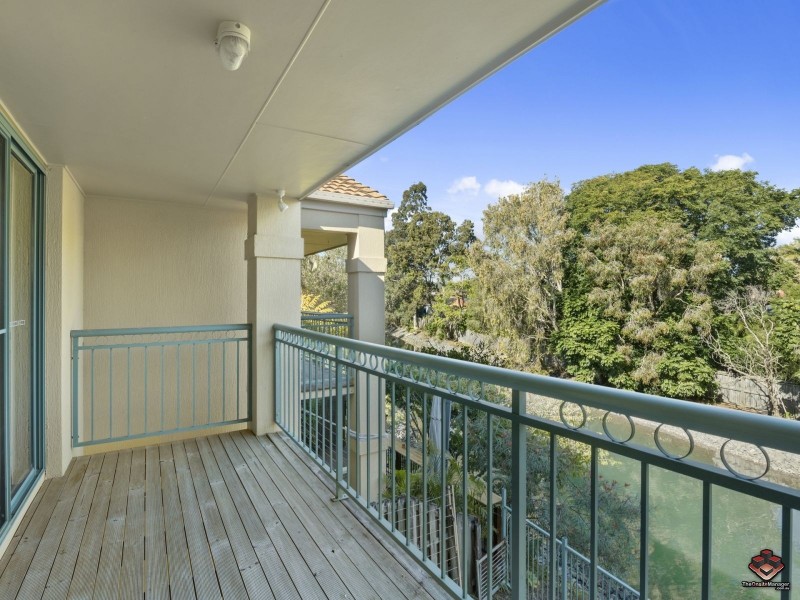 92 Guineas Creek Road, Currumbin Waters QLD 4223