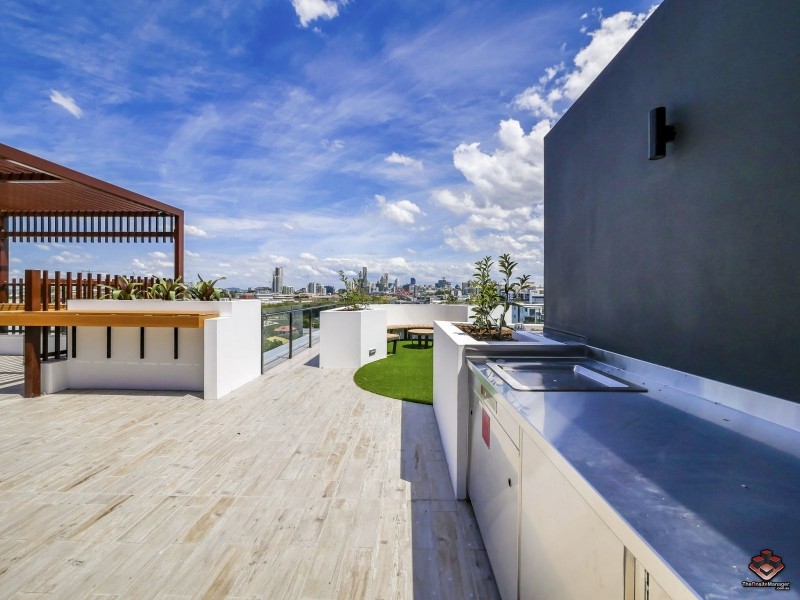 52 Grantson Street, Windsor QLD 4030