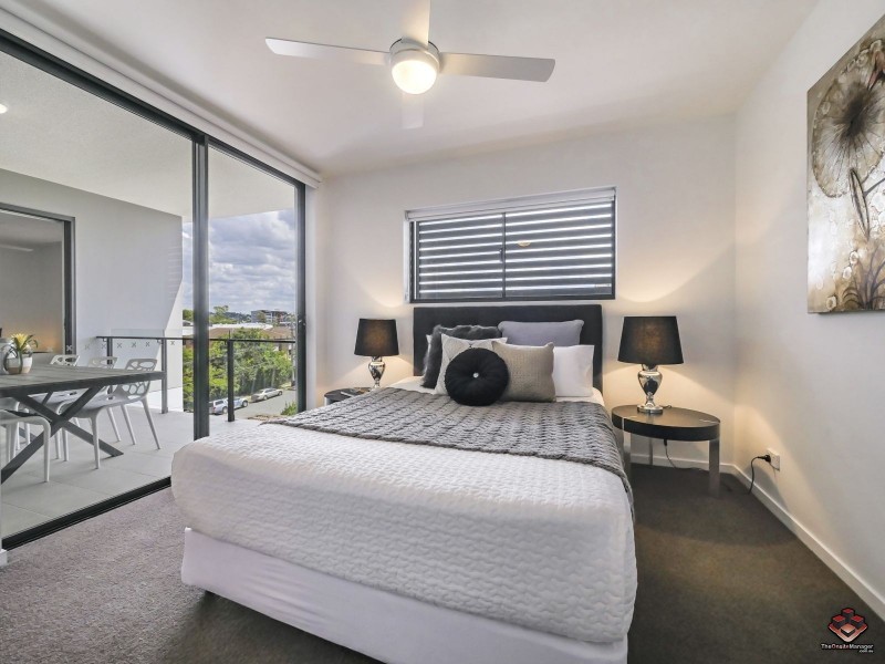 52 Grantson Street, Windsor QLD 4030