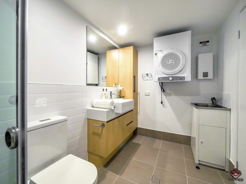 52 Grantson Street, Windsor QLD 4030