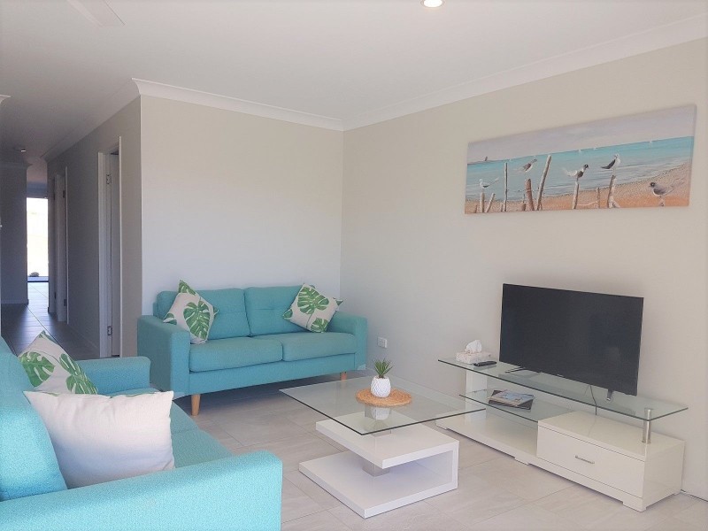 1/8 Lachlan Court, Kawungan QLD 4655