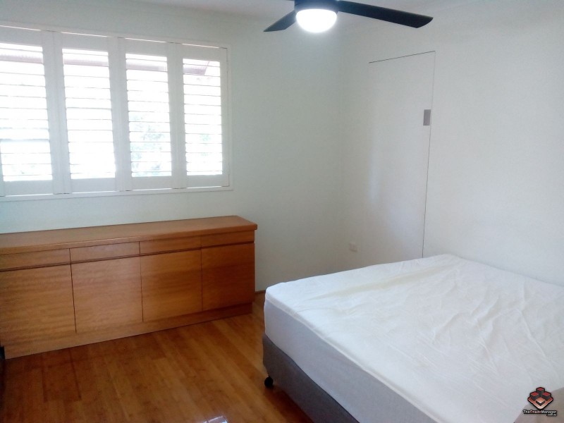 17/2 Waverley Road, Taringa QLD 4068