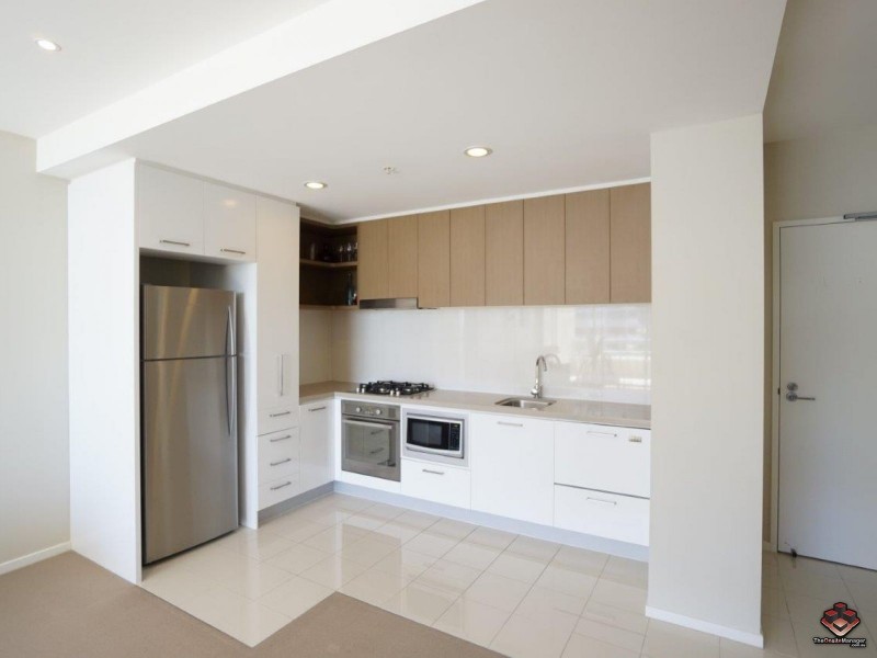 37C Harbour Road, Hamilton QLD 4007