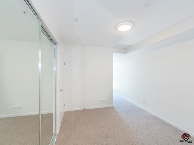 20503/300 Old Cleveland Road, Coorparoo QLD 4151