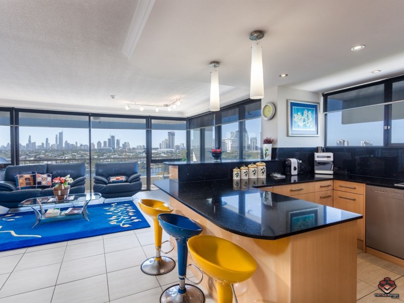 54 Hooker Boulevard, Mermaid Waters QLD 4218