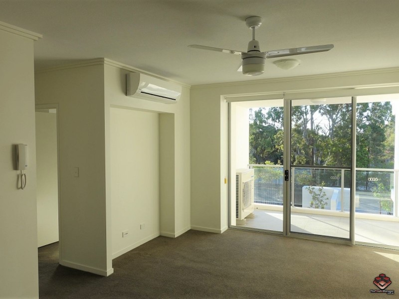 10 Ben Lexcen Place, Robina QLD 4226