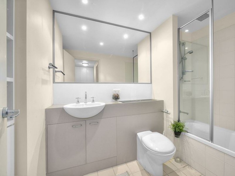 71 Beeston Street, Teneriffe QLD 4005