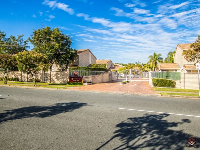 15 Magellan Road, Springwood QLD 4127