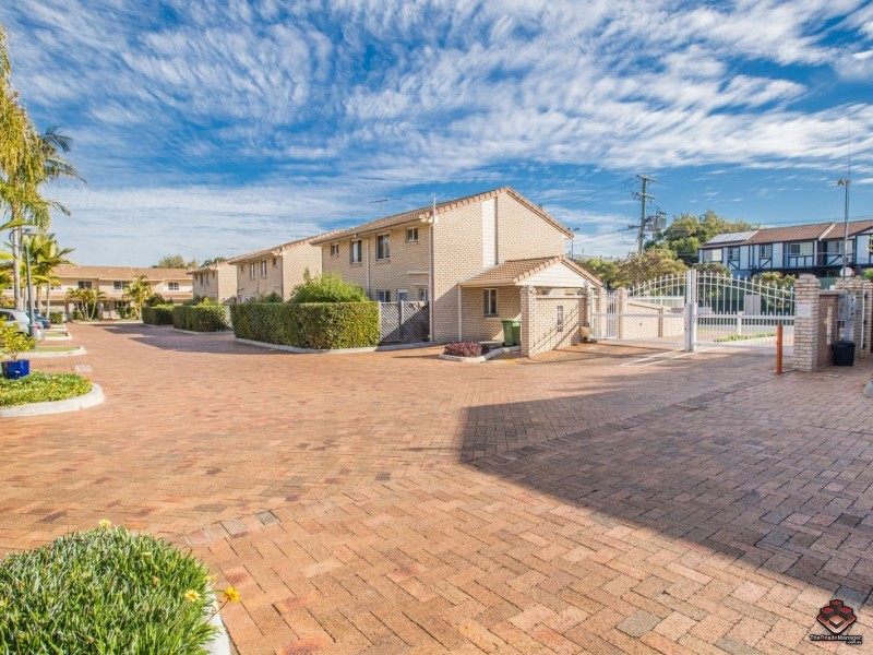 15 Magellan Road, Springwood QLD 4127