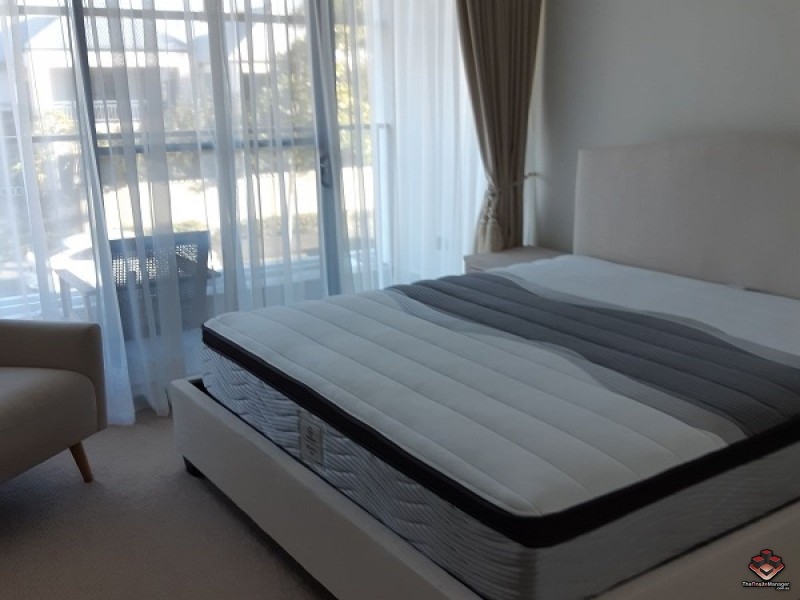 3031 The Boulevard, Carrara QLD 4211