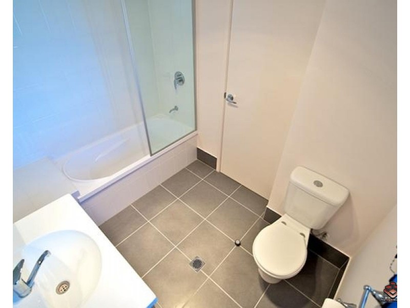 266 Henty Drive, Redbank Plains QLD 4301