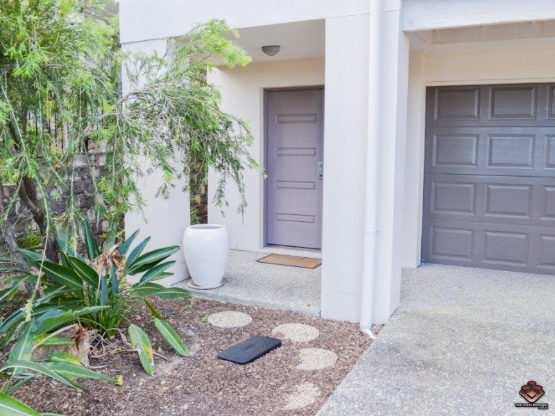 19 Carina Peak Drive, Varsity Lakes QLD 4227