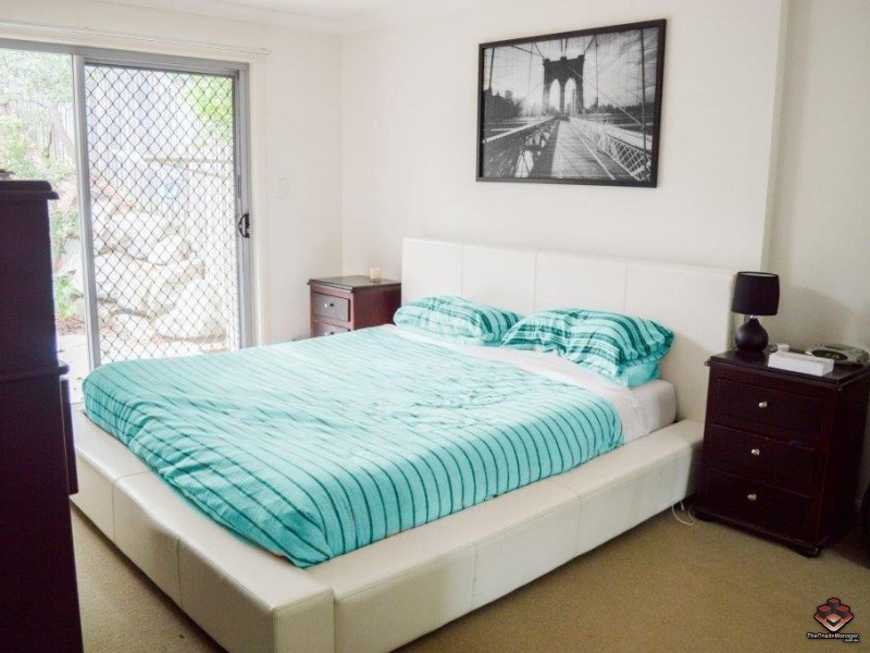 19 Carina Peak Drive, Varsity Lakes QLD 4227