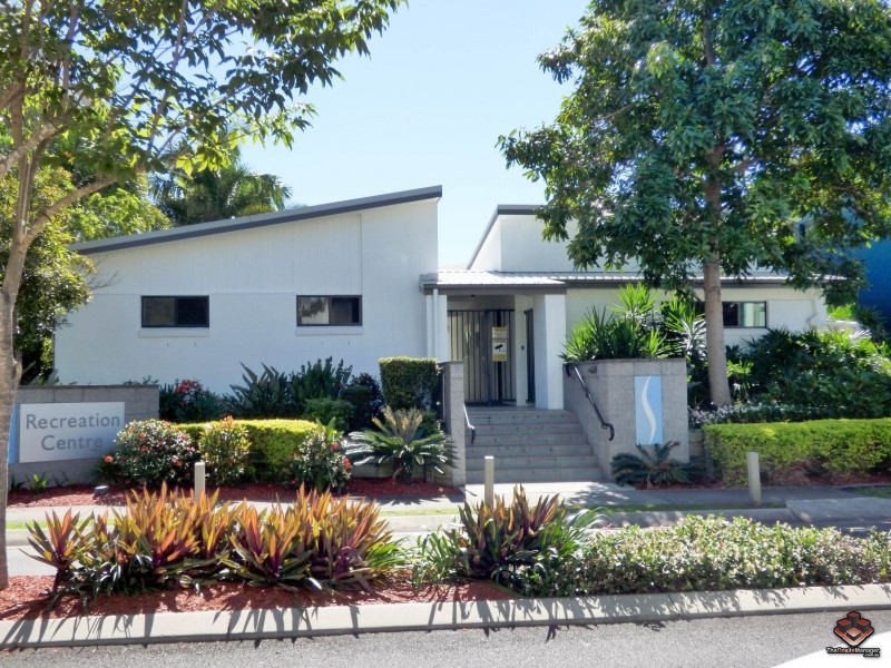 16 Surbiton Court, Carindale QLD 4152