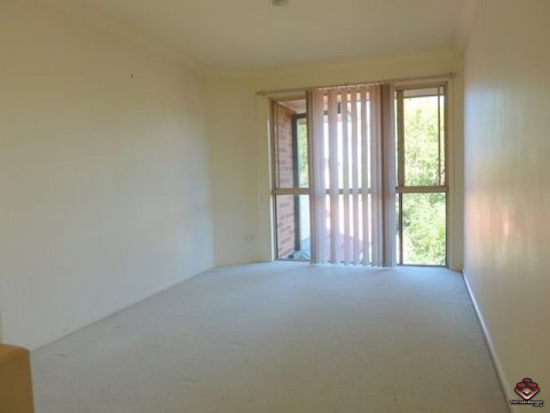 75 Brown Street, Labrador QLD 4215