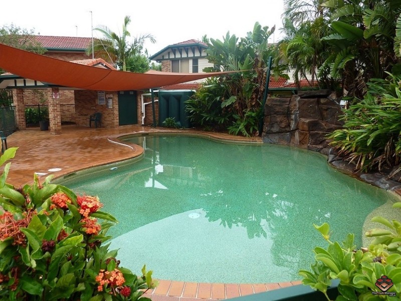 75 Brown Street, Labrador QLD 4215