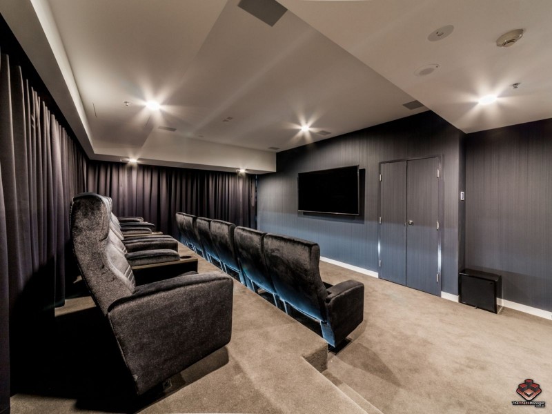 855 Stanley Street, Woolloongabba QLD 4102