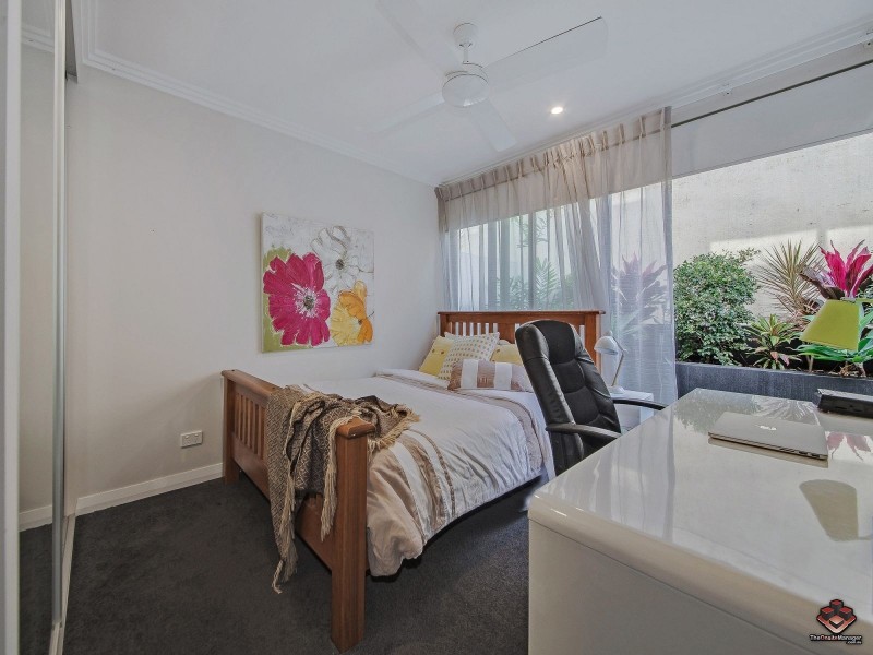 38 Love Street, Bulimba QLD 4171