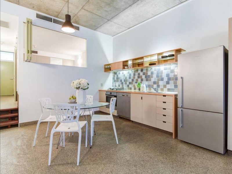 U116/8 Skyring Terrace, Teneriffe QLD 4005