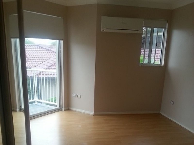 6 Buddy Holly Close, Parkwood QLD 4214