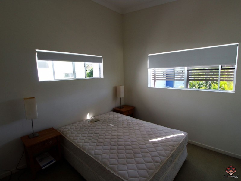 65 Manooka Drive, Cannonvale QLD 4802