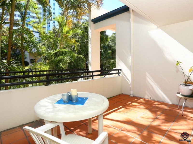 38 Labrador Street, Labrador QLD 4215