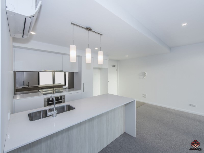 30708/300 Old Cleveland Road, Coorparoo QLD 4151