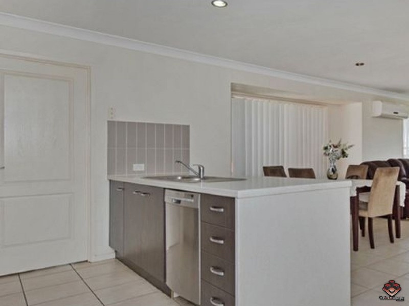 9 Arcadia Boulevard, Pimpama QLD 4209