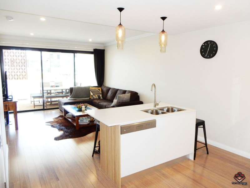 38 Love Street, Bulimba QLD 4171