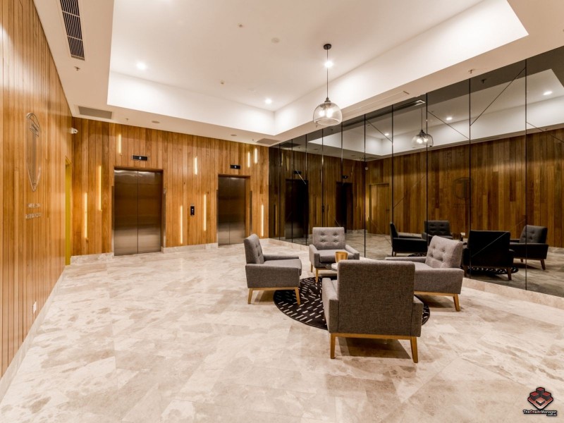 855 Stanley Street, Woolloongabba QLD 4102