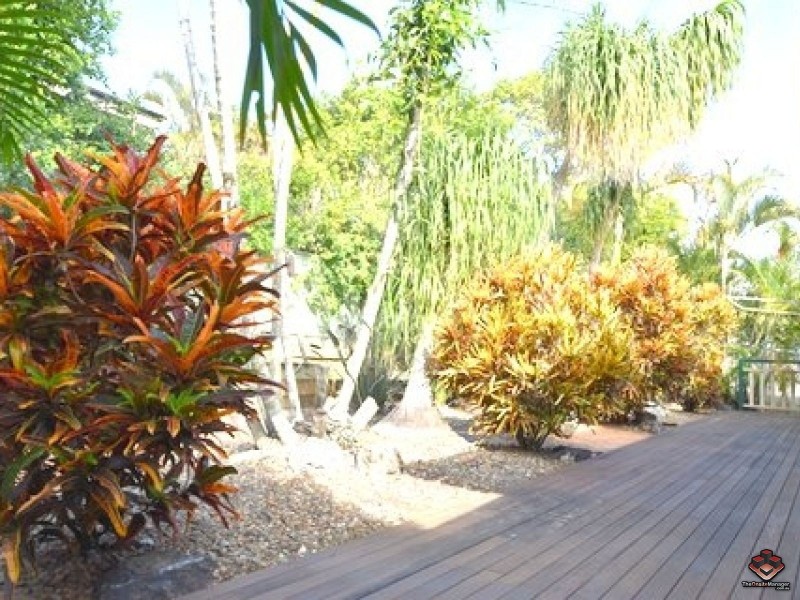 23 Pinnaroo Street, Hope Island QLD 4212