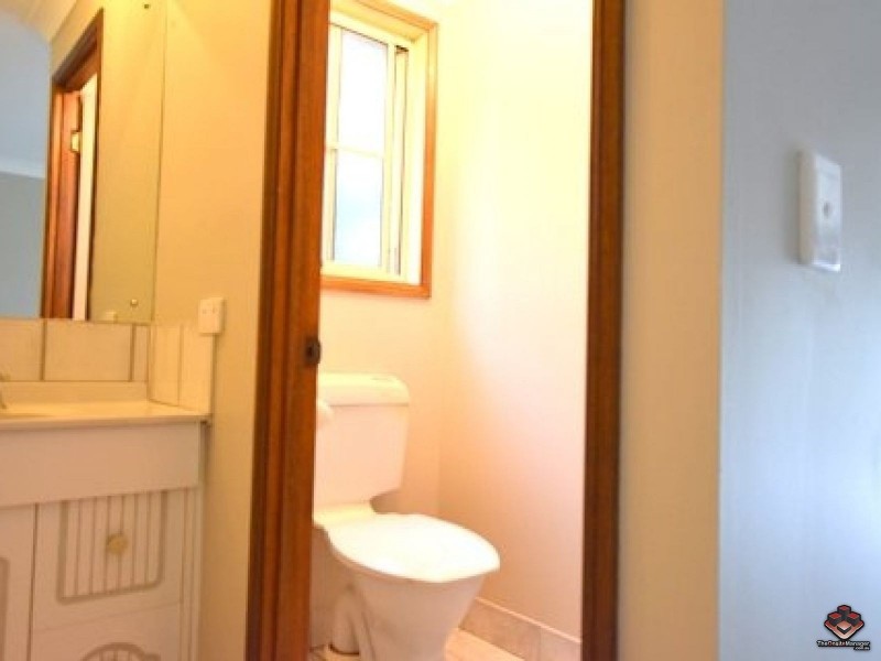 23 Pinnaroo Street, Hope Island QLD 4212