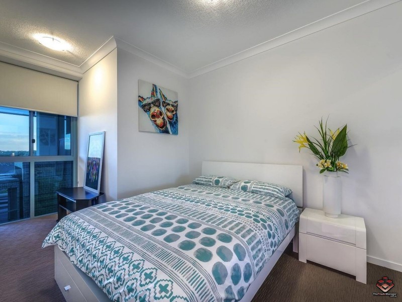 25-31 East Quay Drive, Biggera Waters QLD 4216