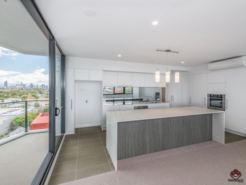 11210/300 Old Cleveland Road, Coorparoo QLD 4151