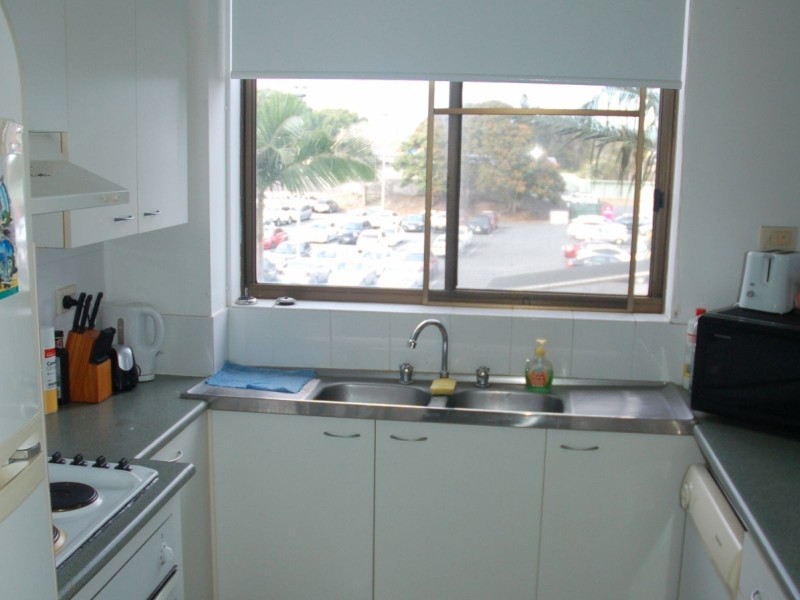 13 Fairway Drive, Clear Island Waters QLD 4226