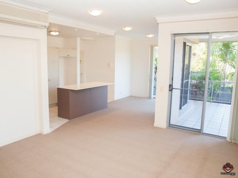 19 Carina Peak Drive, Varsity Lakes QLD 4227