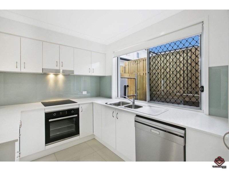 1 / 57 Charles Canty Drive, Wellington Point QLD 4160