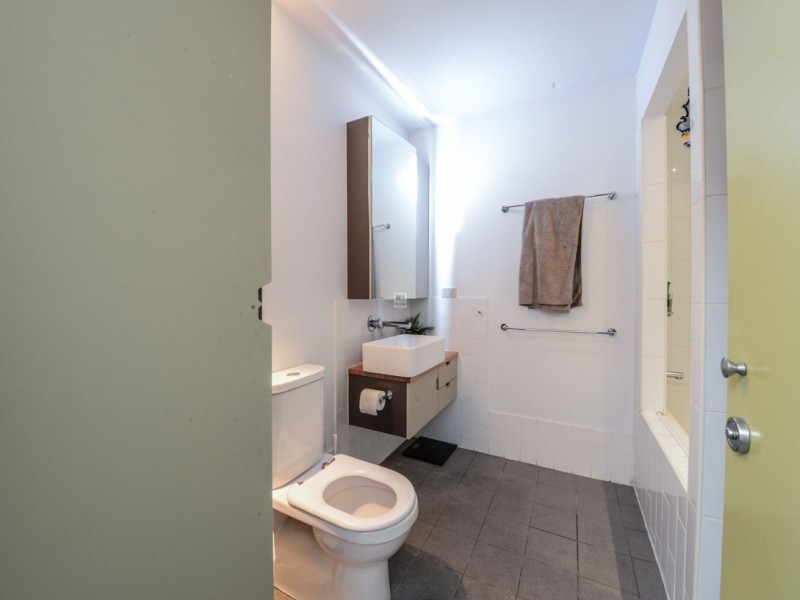 U343A/8 Skyring Terrace, Teneriffe QLD 4005