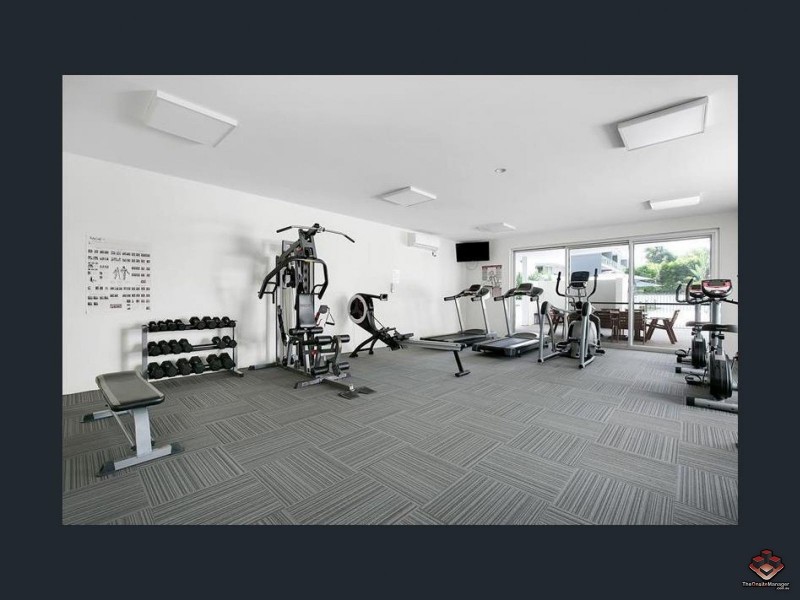 24 Allwood St, Indooroopilly QLD 4068