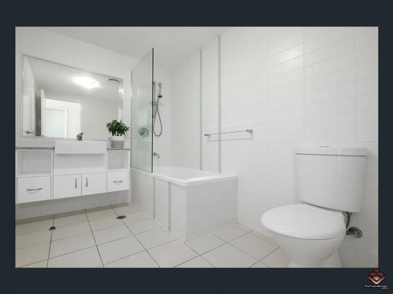 24 Allwood Street, Indooroopilly QLD 4068