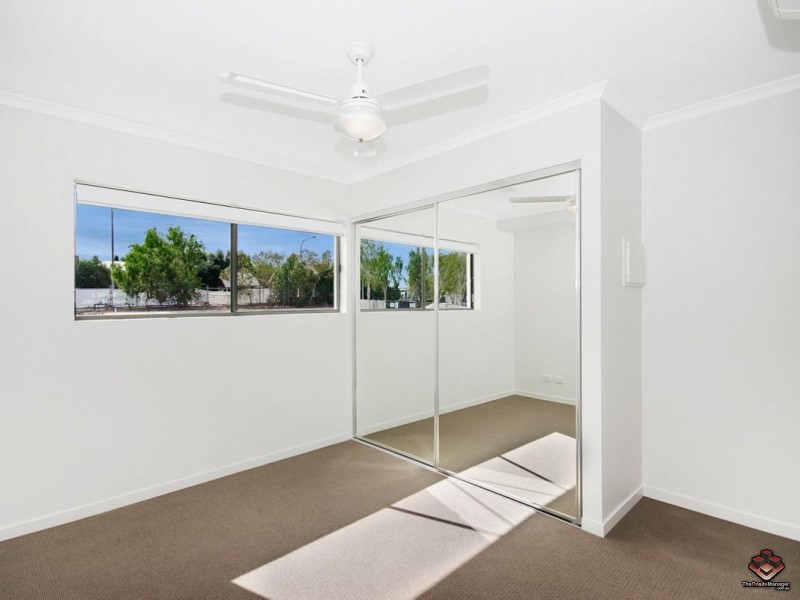 4 Paddington Terrace, Douglas QLD 4814