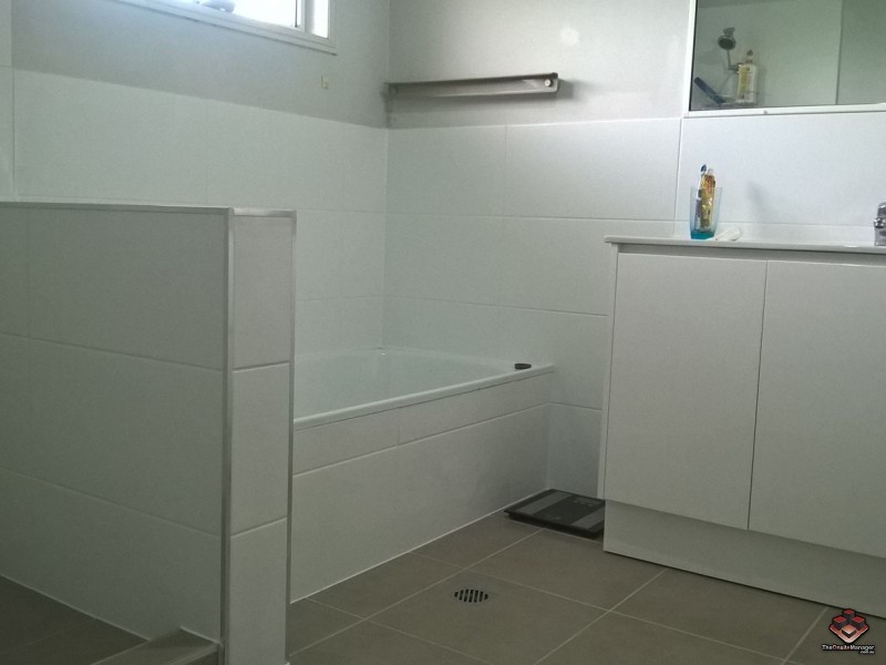 97 Edmund Rice Drive, Southport QLD 4215