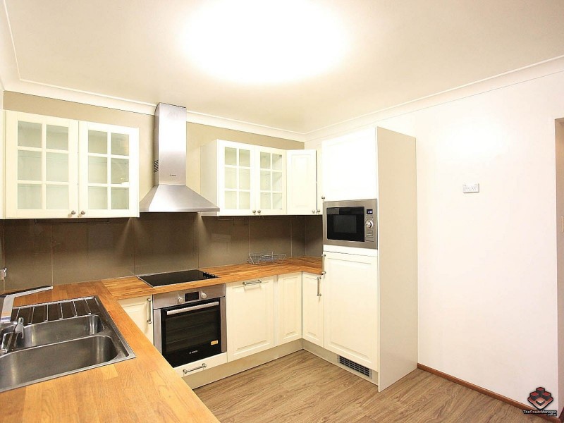 16 Strahan Street, Belmont QLD 4153