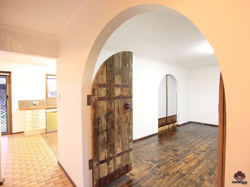 16 Strahan Street, Belmont QLD 4153