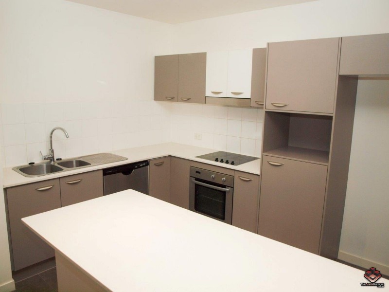 19 Carina Peak Drive, Varsity Lakes QLD 4227