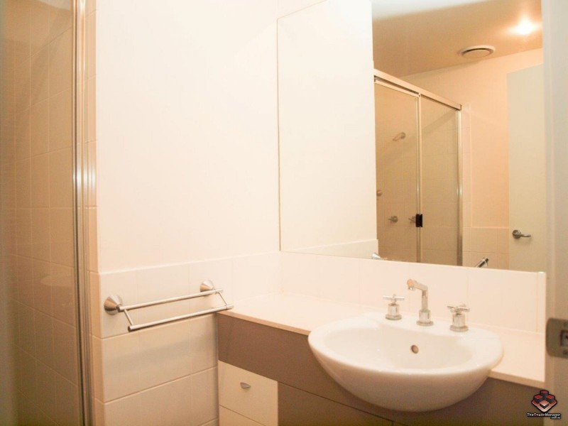 19 Carina Peak Drive, Varsity Lakes QLD 4227